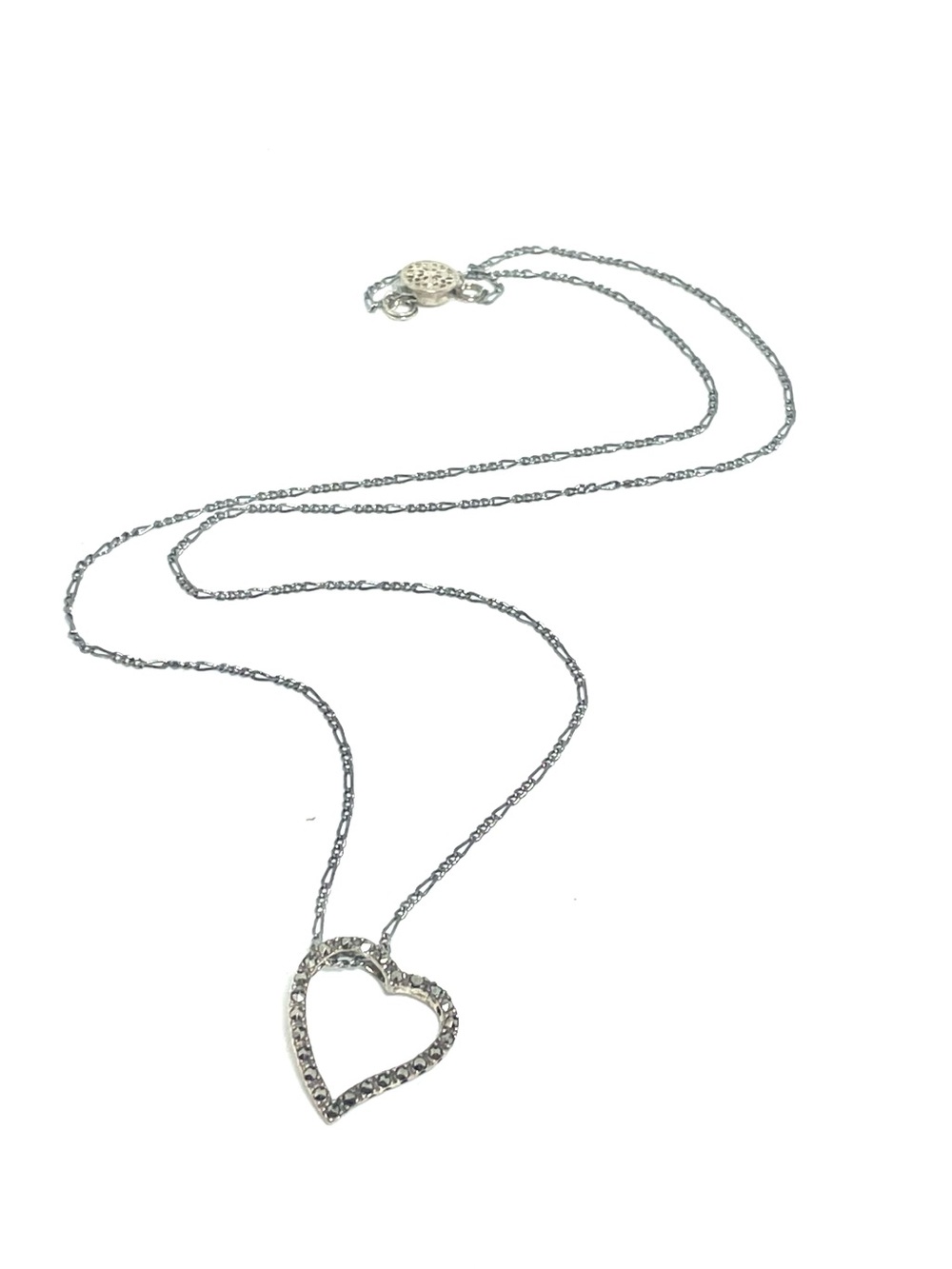 Silver Glistening Heart Necklace